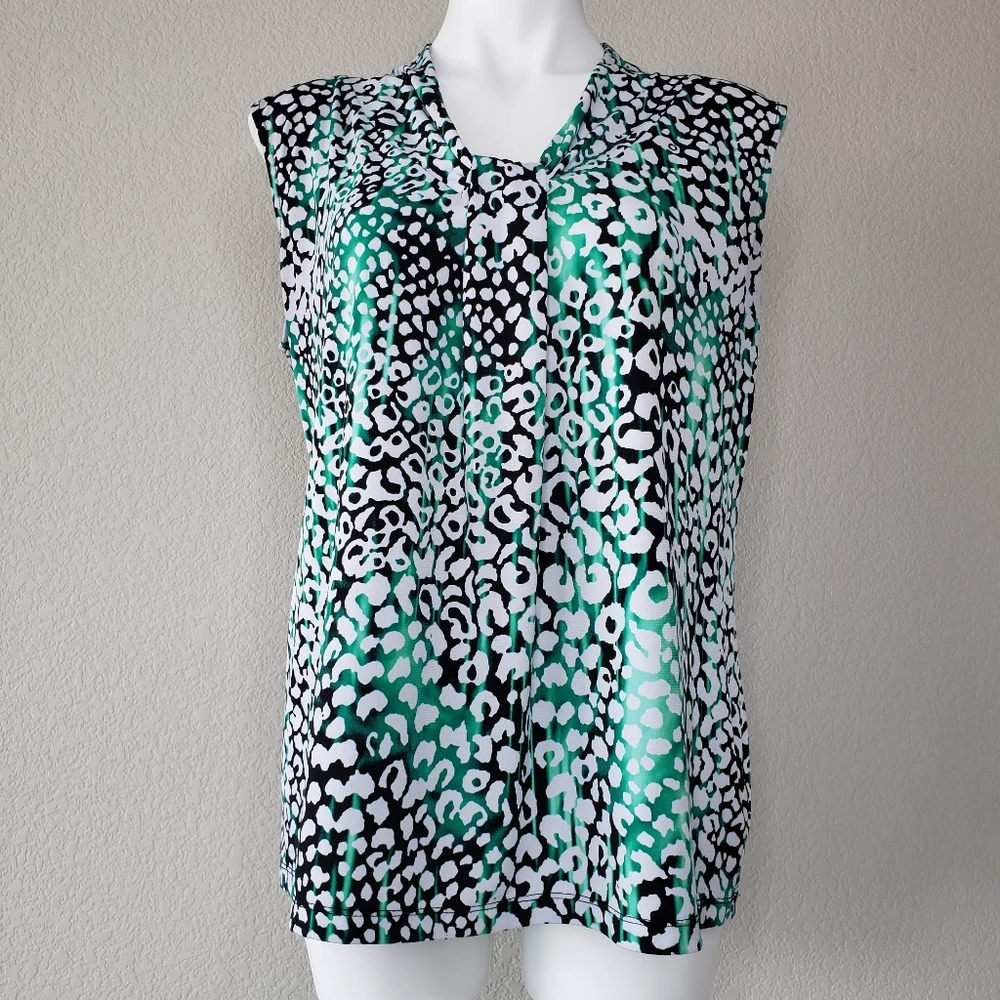 Dana Buchman | Green Shell